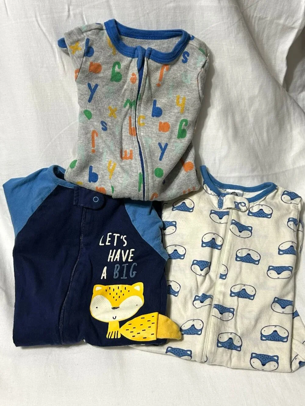 3-6 month Sleepers 3 pieces! Blue Fox Alphabet Zip-up Excellent Condition